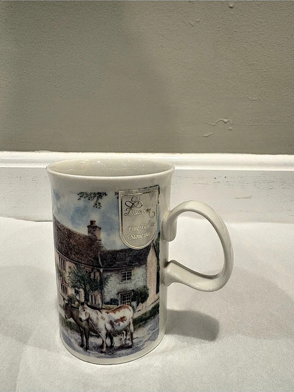 Dunoon Burford Richard Partis Village / Cottage Mug White & Blue